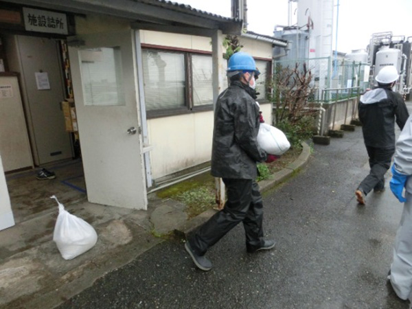 緊急対応訓練の様子2